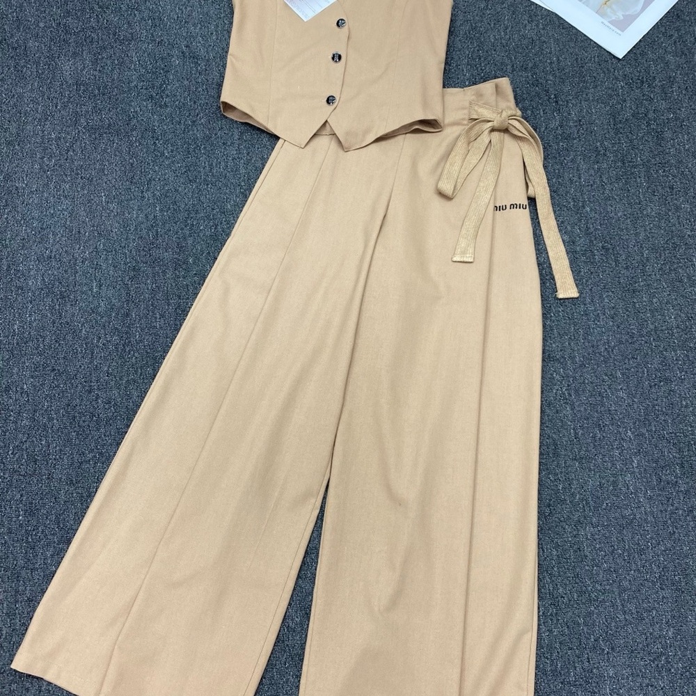 Miu Miu Beige Vest & Wide Leg Pants Two Piece Set - Picture 5 of 6